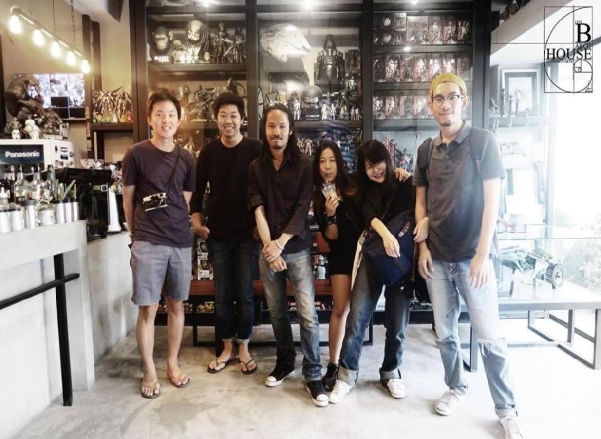 B Arch House Hotell Chiang Mai Exteriör bild